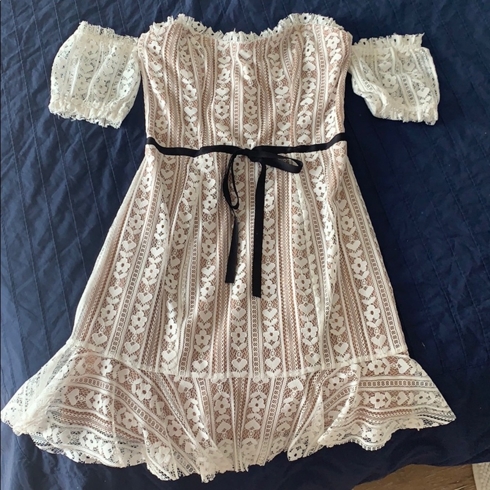 for love and lemons lace dress